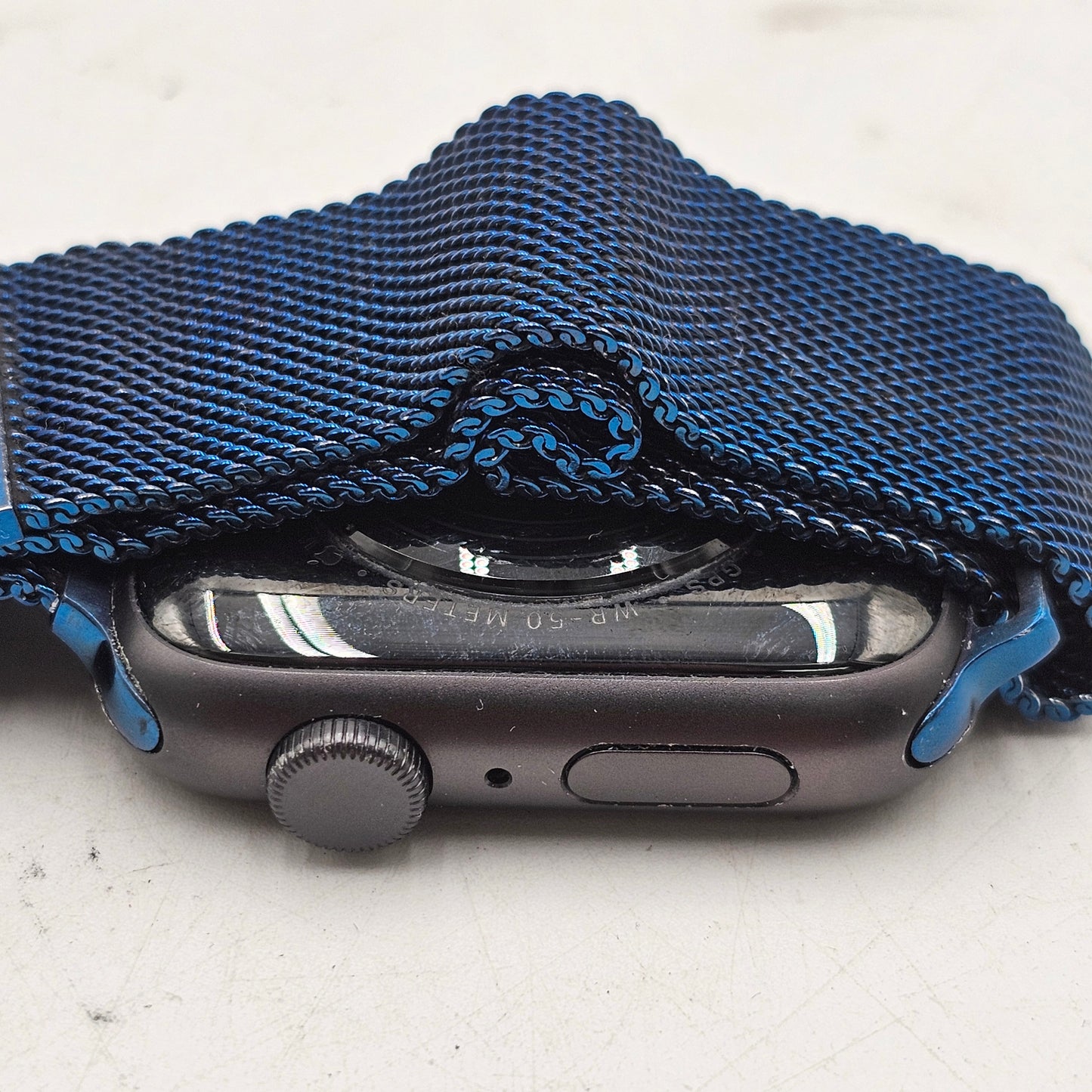 GPS Only Apple Watch Nike SE 44MM Space Gray Aluminum Midnight MYYF2LL/A