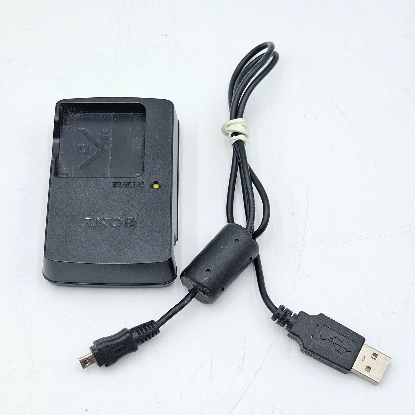 Sony Cyber-Shot DSC-W330 14.1MP Compact Digital Camera