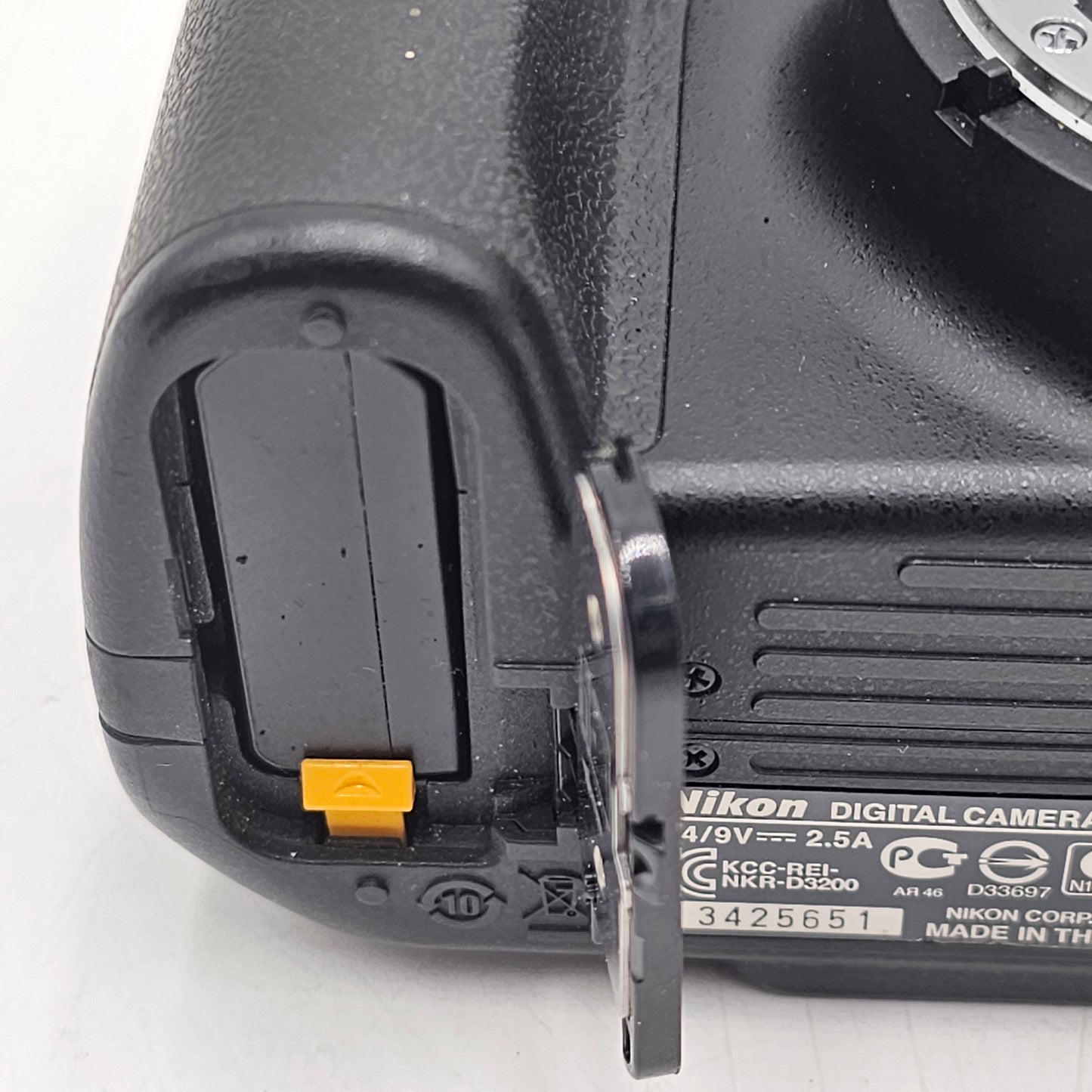 Nikon D3200 24.2MP Digital SLR DSLR Camera Body Only