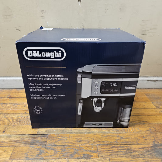 New De'Longhi Coffee Maker Espresso Machine Black COM530M