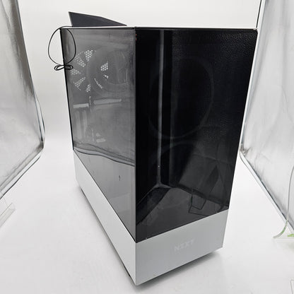 NZXT Custom PC i7-8700K 3.70GHz 32GB RAM 1TB SSD GeForce RTX 3070 Ti No OS