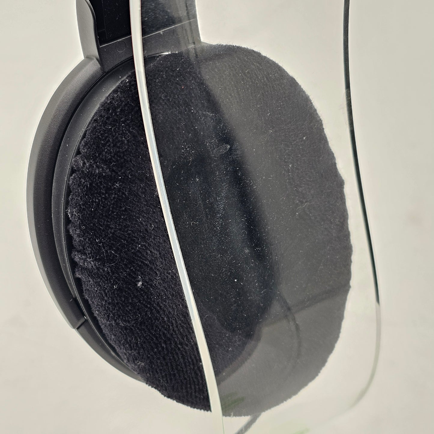 SENNHEISER HD Dynamic Wired Headphones HD600