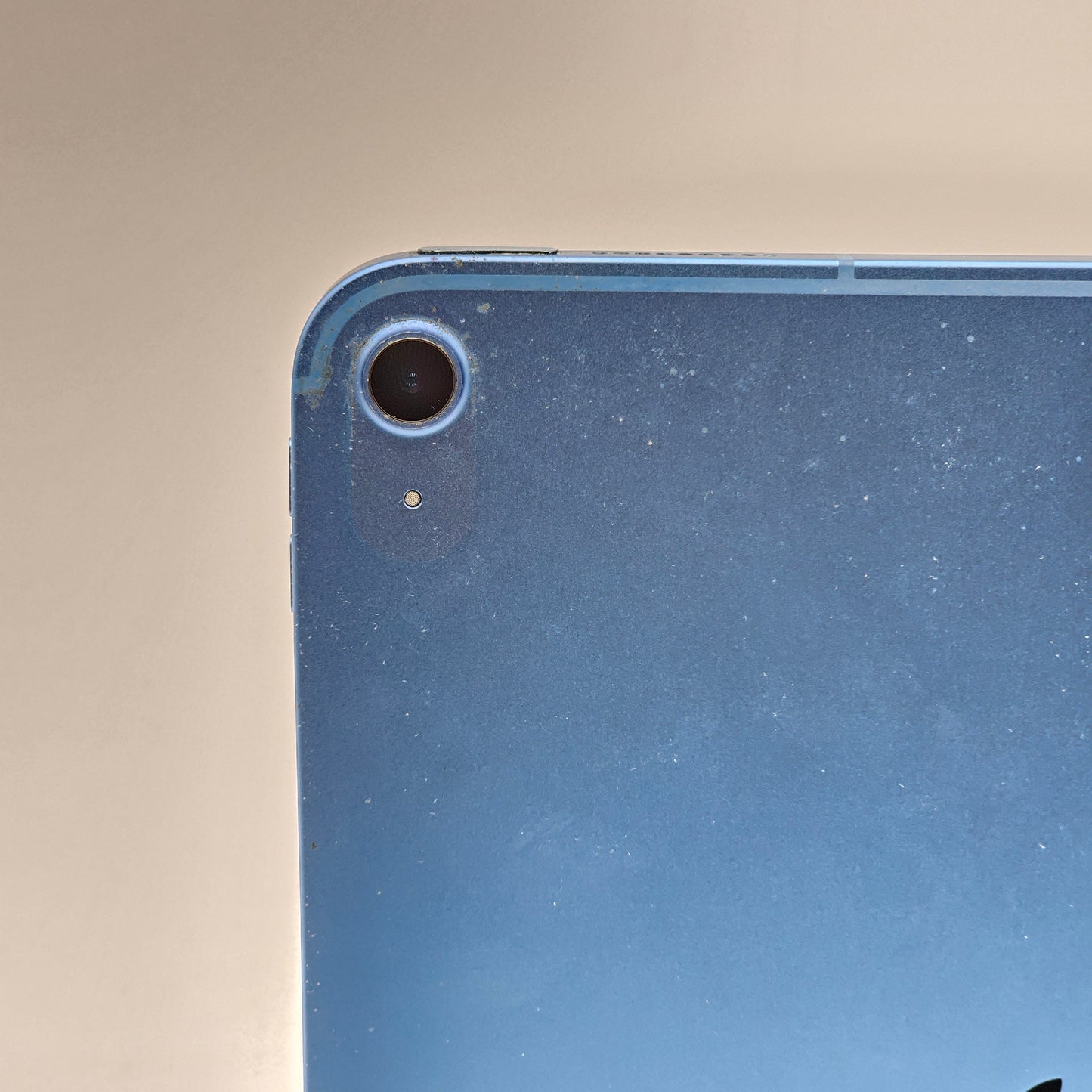 Unlocked Apple iPad 10th Gen 64GB Blue MQ6K3LL/A