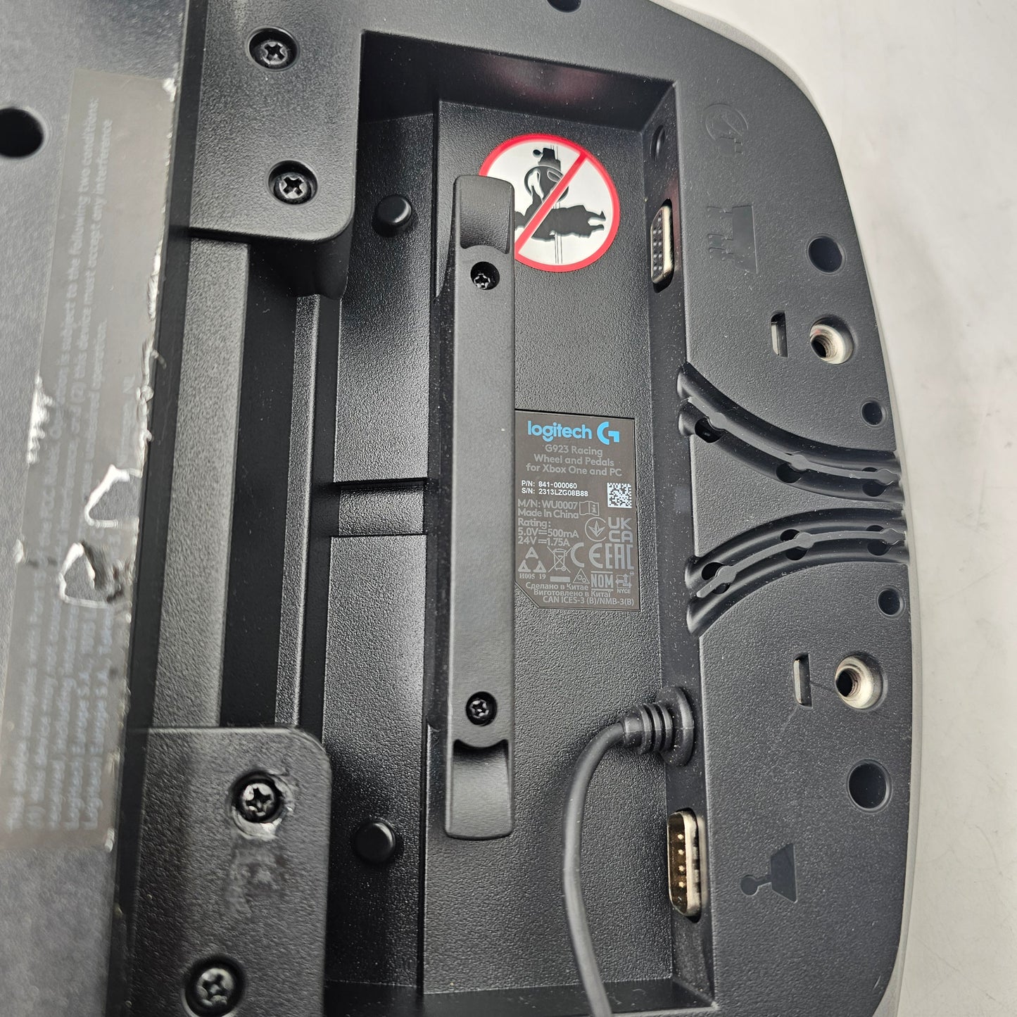 LOGITECH G923 STEERING WHEEL AND PEDALS GEARSTICK 941-000147