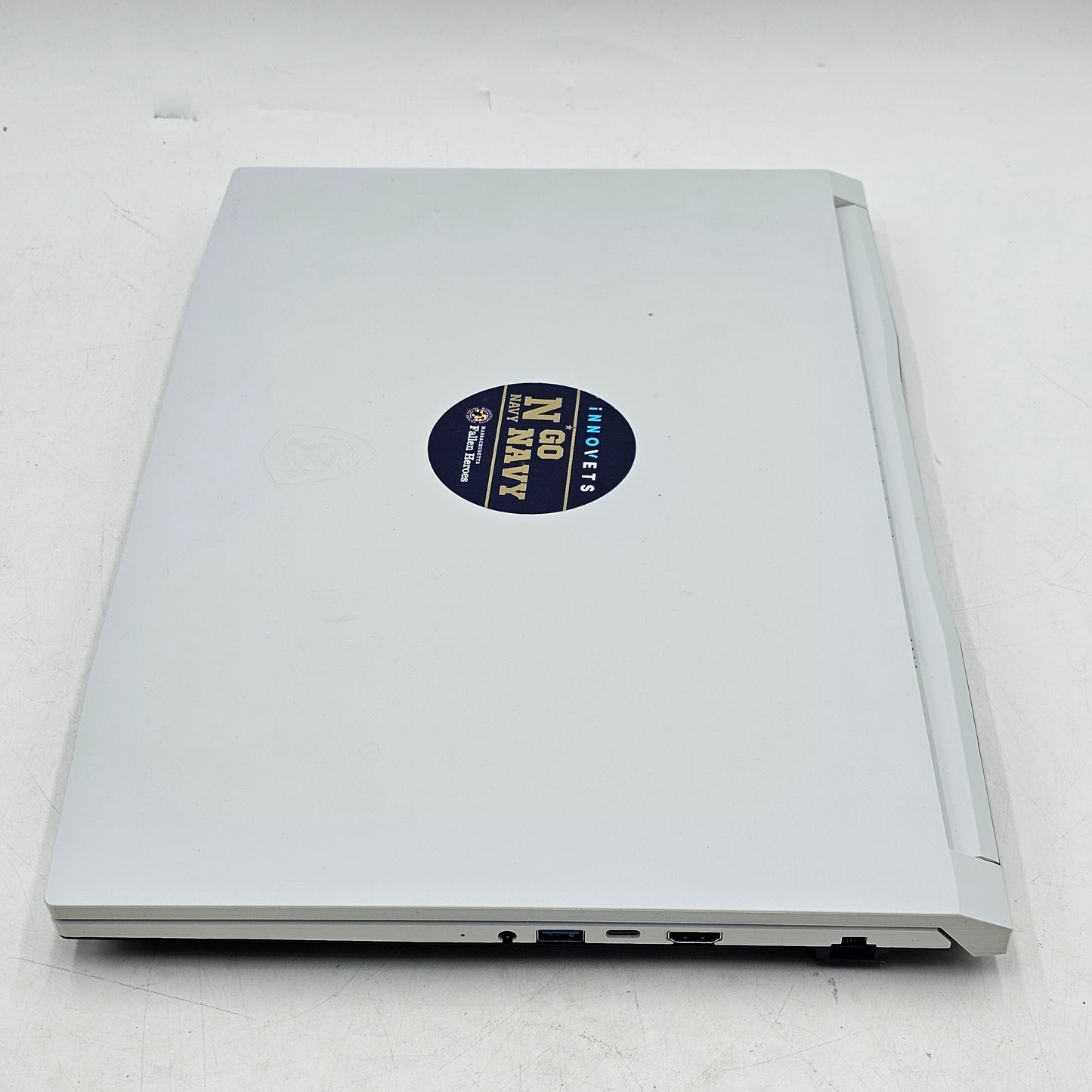 MSI Sword 17 A11UD 17.3" i7-11800H 2.3GHz 16GB RAM 512GB SSD GeForce RTX 3050 Ti