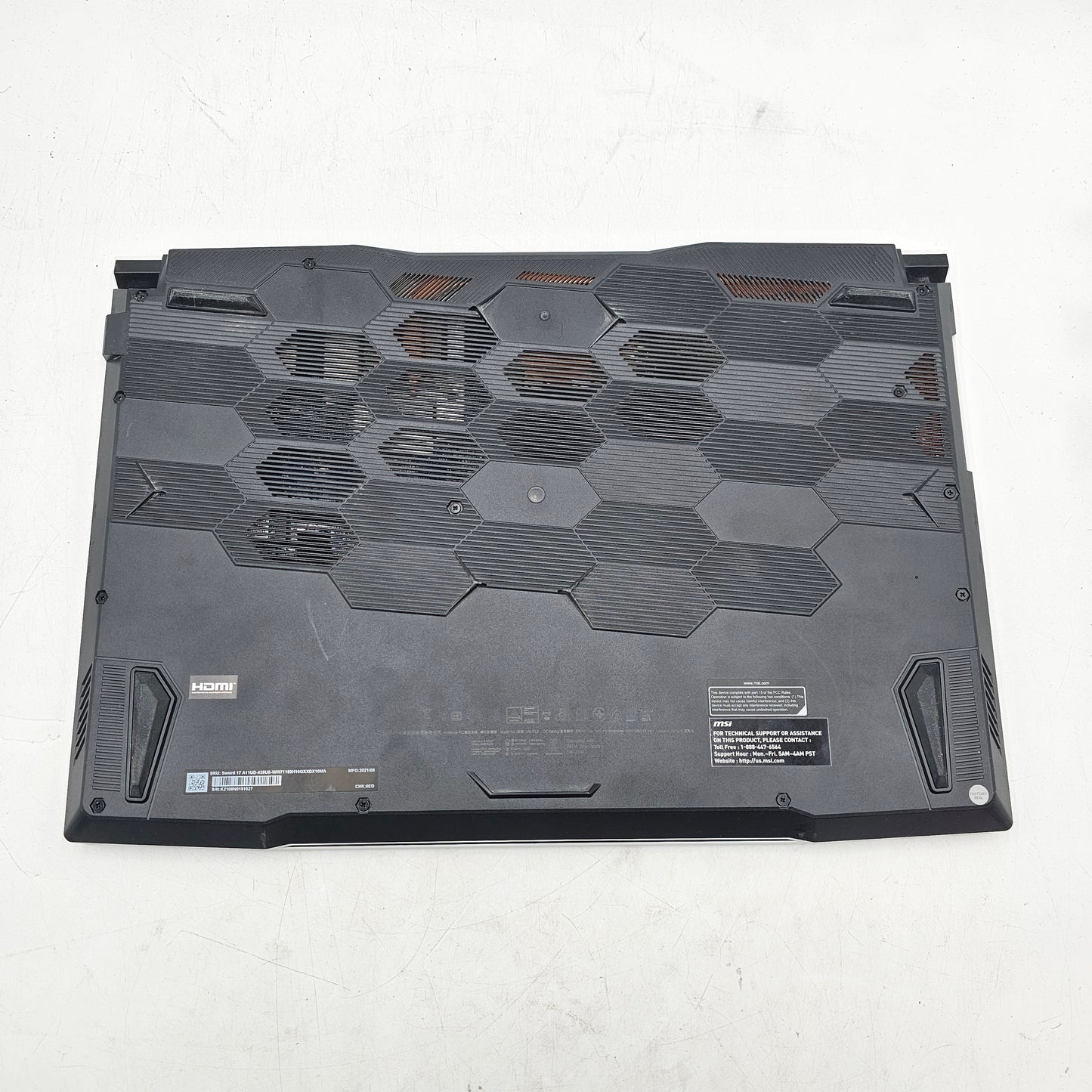 MSI Sword 17 A11UD 17.3" i7-11800H 2.3GHz 16GB RAM 512GB SSD GeForce RTX 3050 Ti