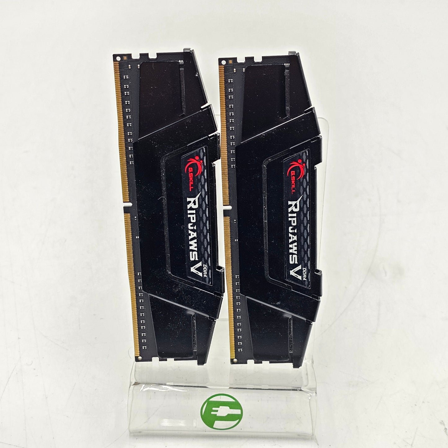 G.Skill Ripjaws V 8GB (2x4GB) RAM DDR4 3200MHz F4-3200C16D-8GVKB