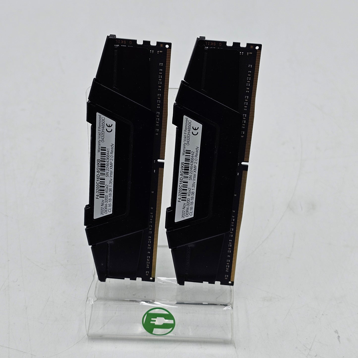 G.Skill Ripjaws V 8GB (2x4GB) RAM DDR4 3200MHz F4-3200C16D-8GVKB