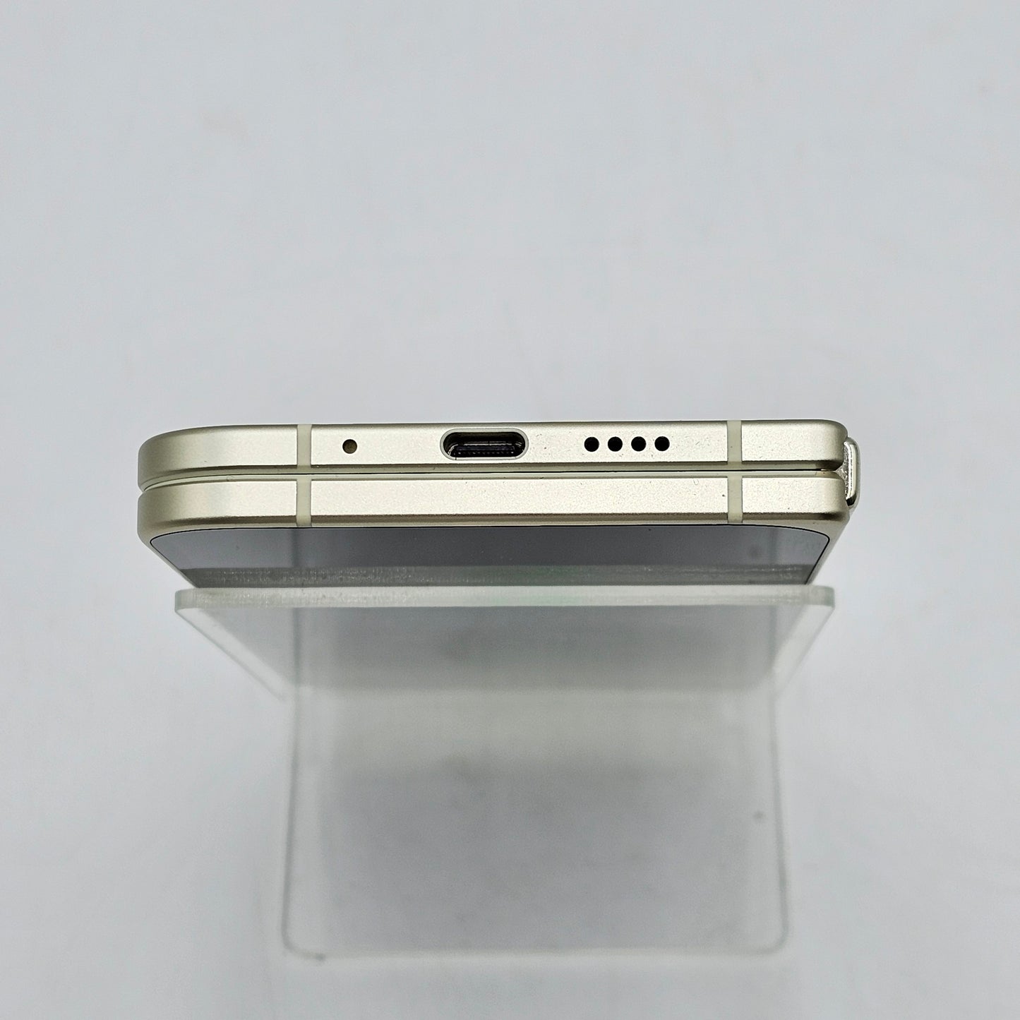 Unlocked Google Pixel 10 Pro Fold 256GB Green GA10092