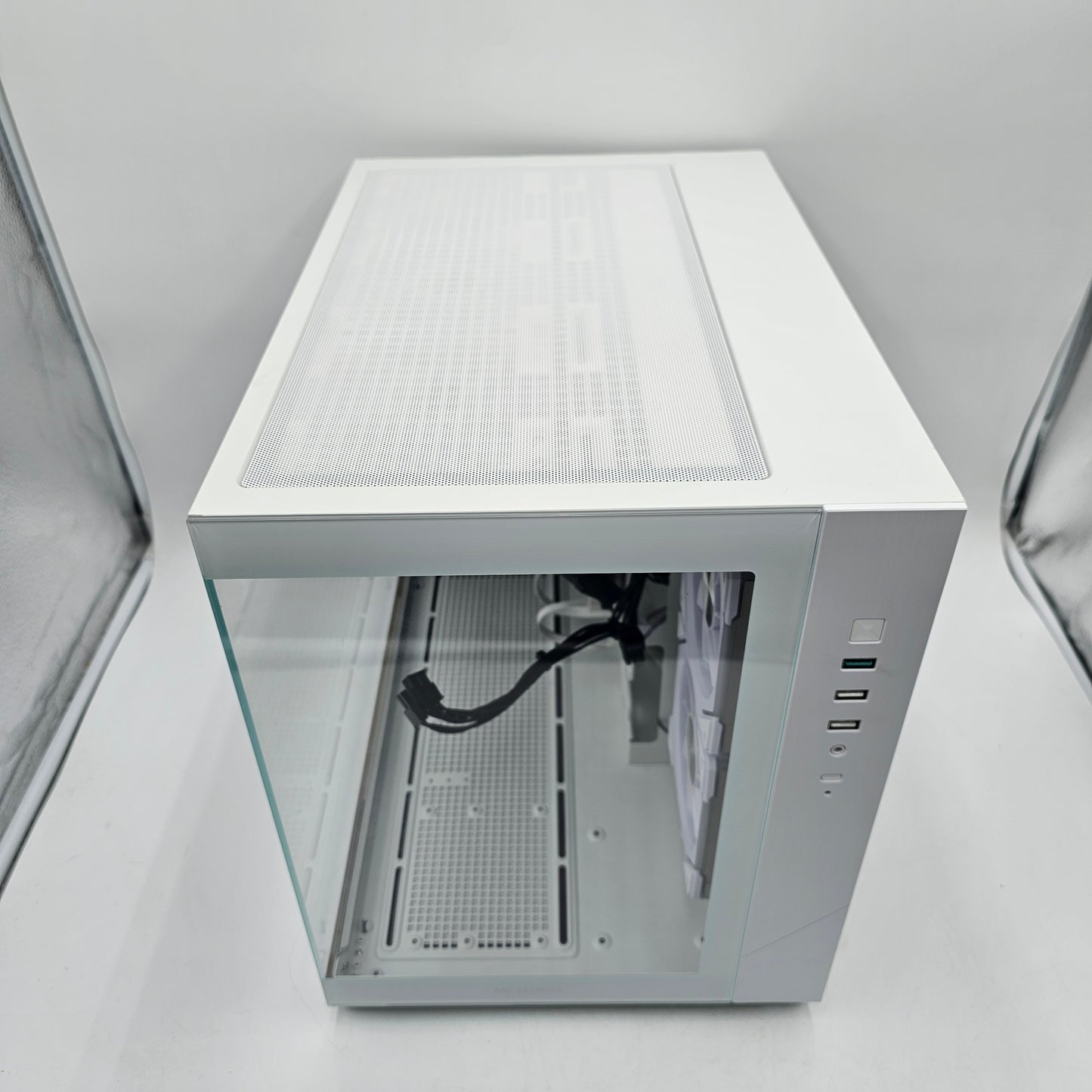 New Mloong Custom PC Ryzen 5 5500 3.40GHz 16 1TB SSD Nvidia GeForce RTX 5060