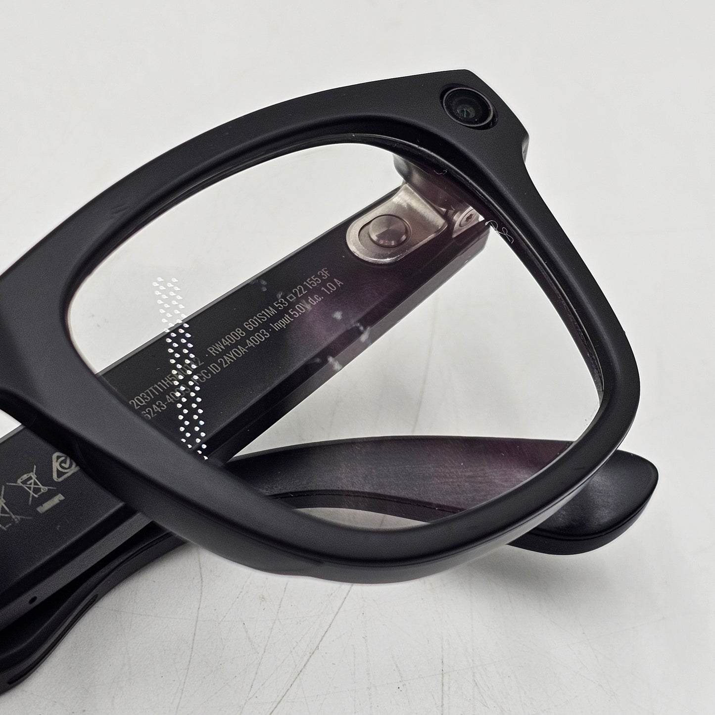 Ray-Ban Meta Wayfarer Gen 1 Matte Black Transitions RW4006 601S1M Smart Glasses