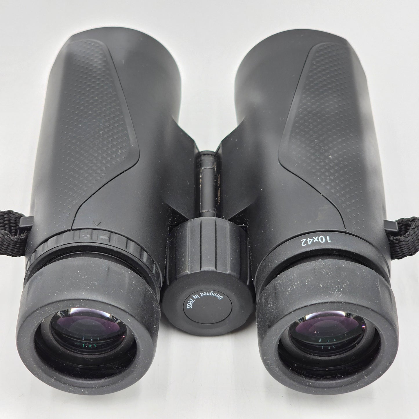 ZEISS Terra ED 10x42 Binoculars