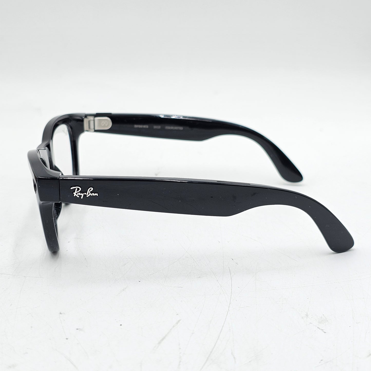 Ray-Ban Meta Skyler Gen 1 Shiny Black Transitions RW4010 601CH AI Smart Glasses