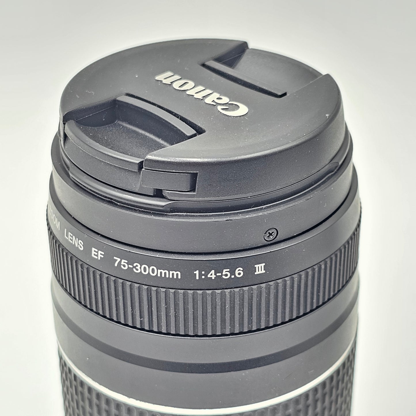 Canon EF Zoom Lens 75-300mm f/4.5-5.6 III Auto Lens
