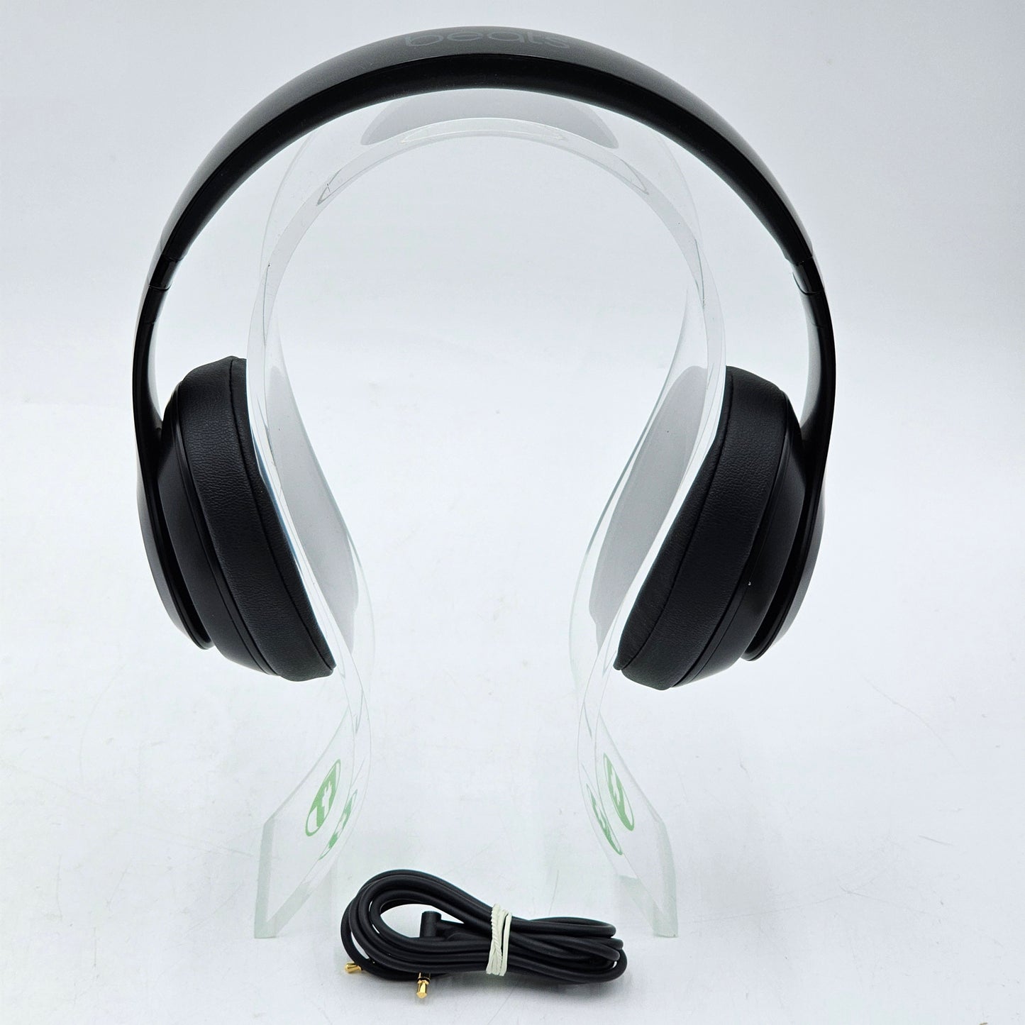 Beats Solo3 Wireless Over-Ear Bluetooth Headphones Black MX432LL/A