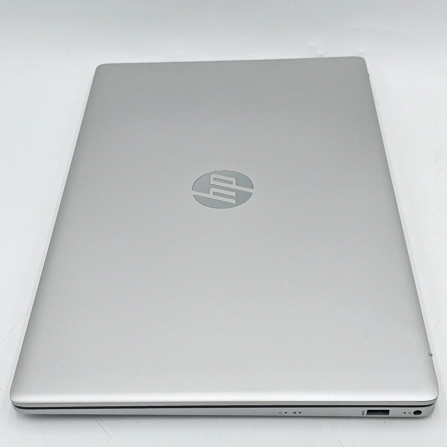 HP NoteBook 17-CP2025DX 15.6" Ryzen 5 7520U 2.0GHz 8GB RAM 512GB SSD