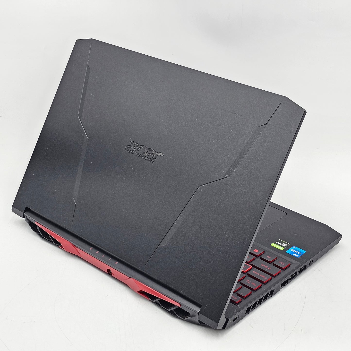 Acer Nitro 5 AN515‑57 15.6" i5-11400H 2.7GHz 8GB RAM 256GB SSD GeForce GTX 1650