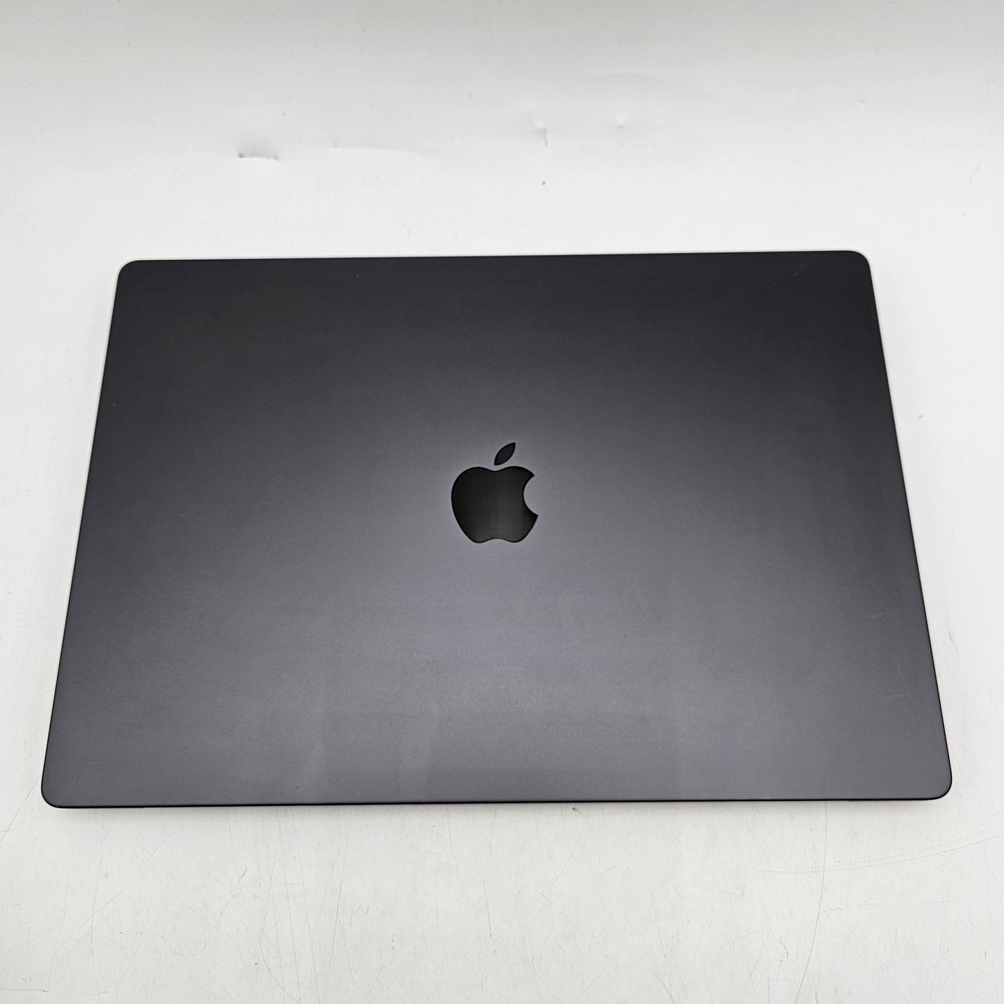2023 Apple MacBook Pro 16" M3 Pro 18C GPU 4.0GHz 18GB RAM 512GB SSD A2991